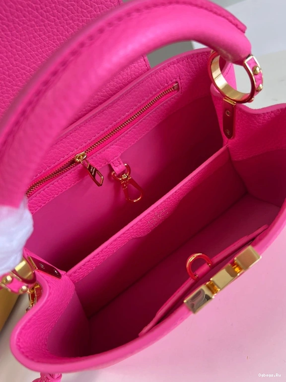 BB CAPUCINES LOUIS VUITTON 0413